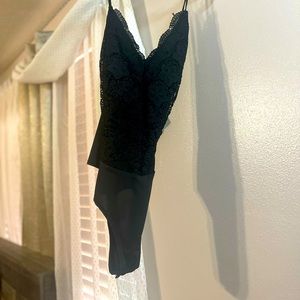 Cute black shirt size XL